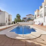 Apartamento Urb Chimenea