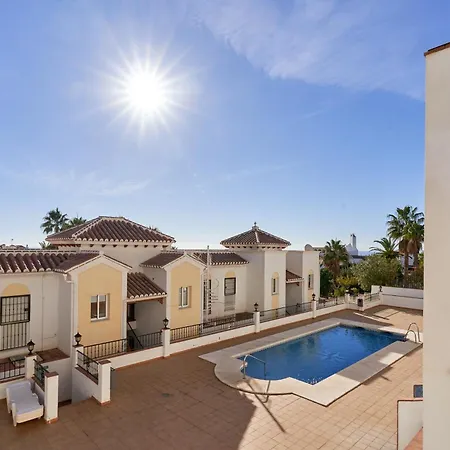 Urb Chimenea * Nerja