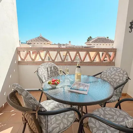 Urb Chimenea Apartment Nerja