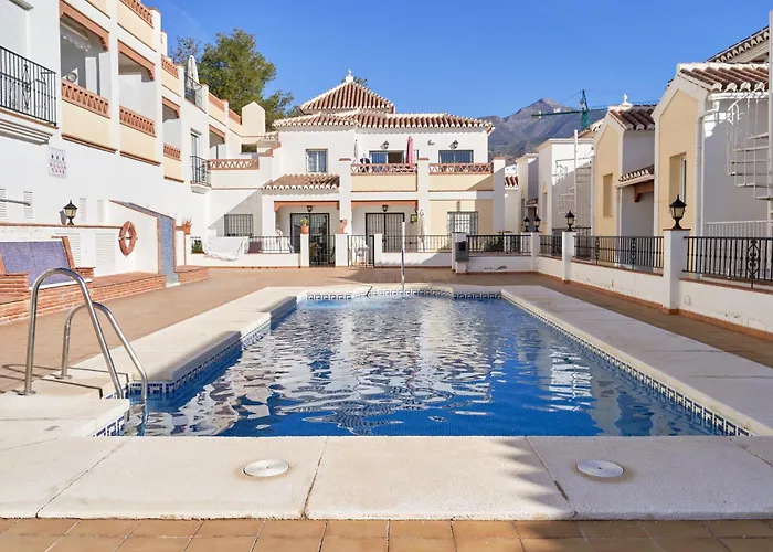 Urb Chimenea Нерха