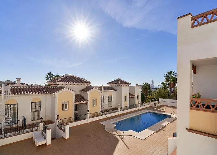 Urb Chimenea * Nerja